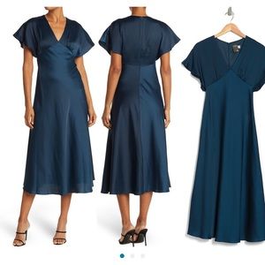 Taylor Dresses Satin Back Crepe Dress